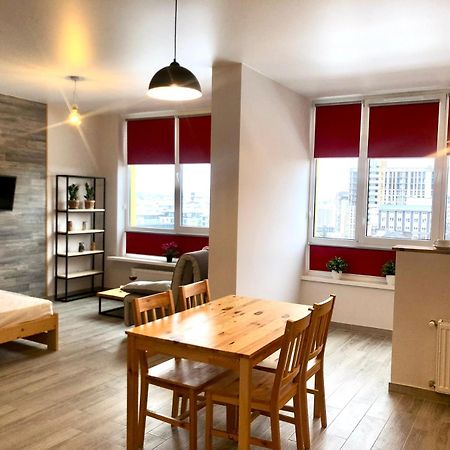Osapart Cozy Apartment In A Complex Semycvit Lviv Exterior photo
