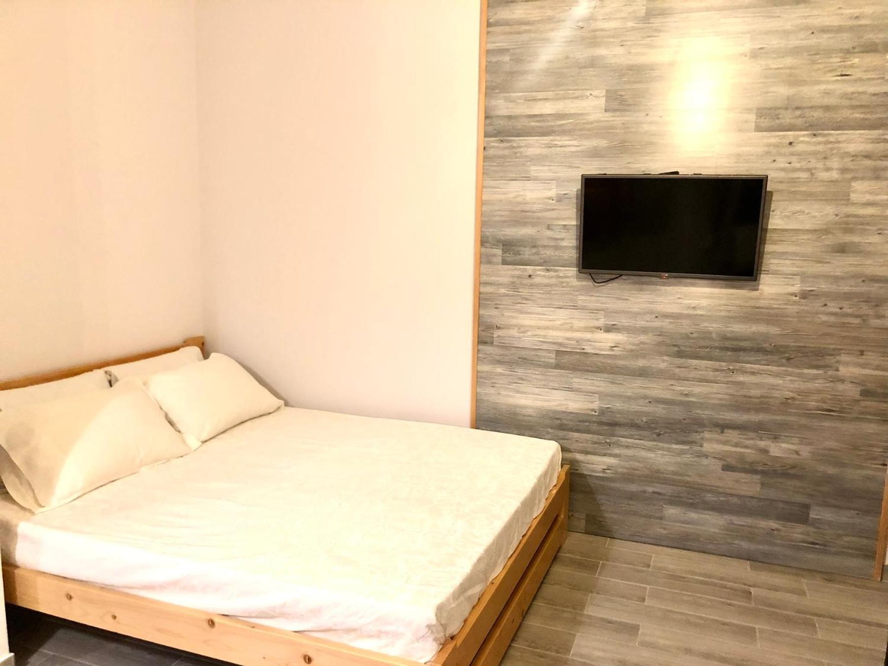 Osapart Cozy Apartment In A Complex Semycvit Lviv Exterior photo